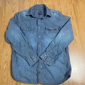 Old Navy Blue Casual Button Down Shirt